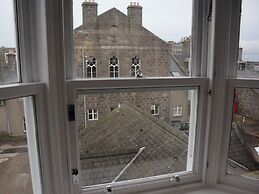 Crown Central Apartments