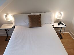 Crown Central Apartments