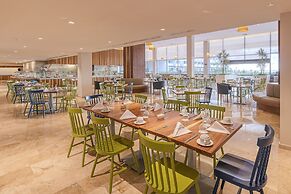 Sensira Resort & Spa Riviera Maya – All Inclusive