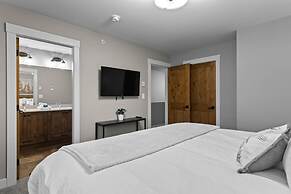 Echo Landing #42 by Bear Country