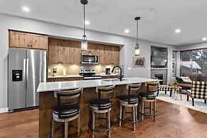 Echo Landing #42 by Bear Country