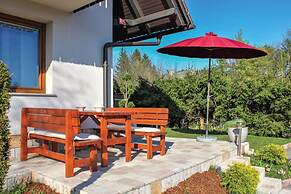Sunny Weekend Sauna House