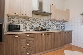 Pool Apartment Bakija