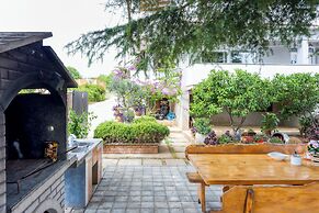 Pool Apartment Bakija