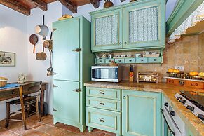 Villa Formaga- Relax and View Lake