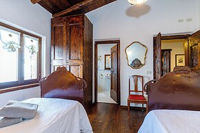 Villa Formaga- Relax and View Lake