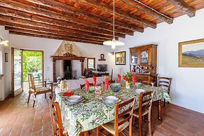 Villa Formaga Stunning View&garden and