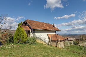 Vineyard Cottage Bahor