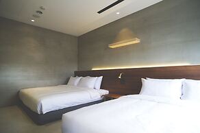 FFF Hotel