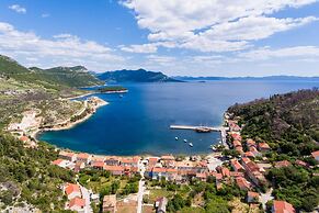 Holiday Home Jasenka Trstenik