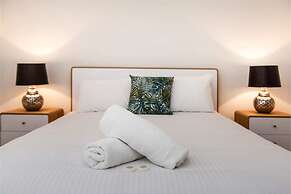 Peaceful South Perth Home near Perth Center