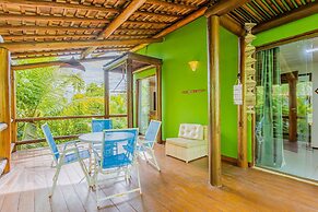 IT12 Bangalô Duplex 2 Suítes Pé na Areia