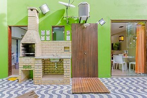 IT12 Bangalô Duplex 2 Suítes Pé na Areia