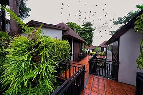 The Cliff Elegance Resort