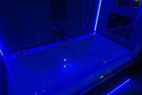 Aphrodite Suites Huddersfield
