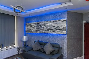 Aphrodite Suites Huddersfield