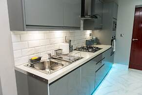 Aphrodite Suites Huddersfield