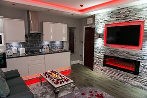 Aphrodite Suites Huddersfield