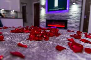 Aphrodite Suites Huddersfield