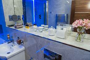 Aphrodite Suites Huddersfield