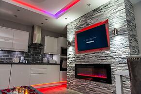 Aphrodite Suites Huddersfield