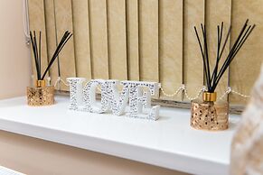 Aphrodite Suites Huddersfield