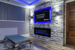 Aphrodite Suites Huddersfield