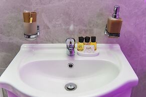 Aphrodite Suites Huddersfield