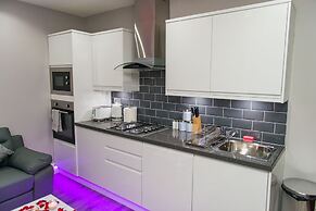 Aphrodite Suites Huddersfield