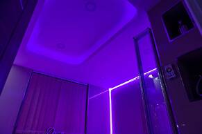 Aphrodite Suites Huddersfield