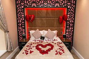 Aphrodite Suites Huddersfield