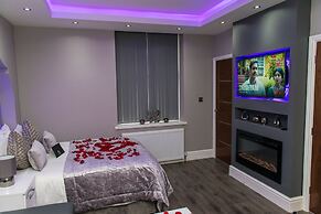 Aphrodite Suites Huddersfield