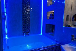 Aphrodite Suites Huddersfield