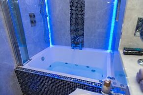 Aphrodite Suites Huddersfield