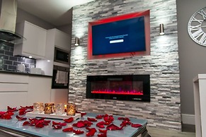 Aphrodite Suites Huddersfield