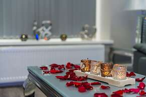 Aphrodite Suites Huddersfield