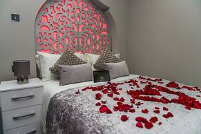 Aphrodite Suites Huddersfield