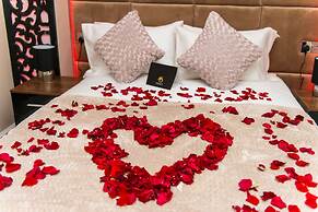 Aphrodite Suites Huddersfield