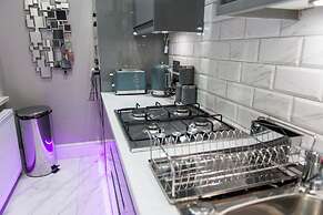 Aphrodite Suites Huddersfield