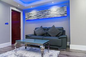 Aphrodite Suites Huddersfield