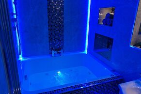 Aphrodite Suites Huddersfield