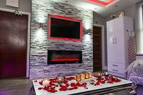 Aphrodite Suites Huddersfield