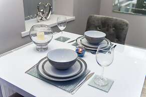 Aphrodite Suites Huddersfield