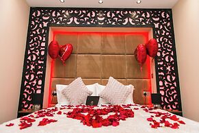 Aphrodite Suites Huddersfield