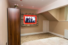 Aphrodite Suites Huddersfield