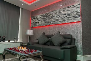 Aphrodite Suites Huddersfield