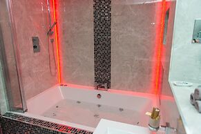 Aphrodite Suites Huddersfield