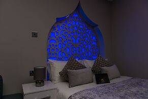 Aphrodite Suites Huddersfield