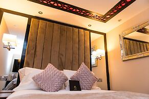 Aphrodite Suites Huddersfield