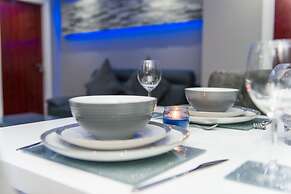 Aphrodite Suites Huddersfield